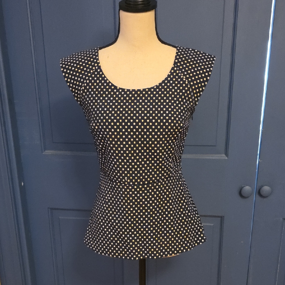 Banana Republic Navy W White Polka Dot Scoop Neck Tank Open Back Sz 4